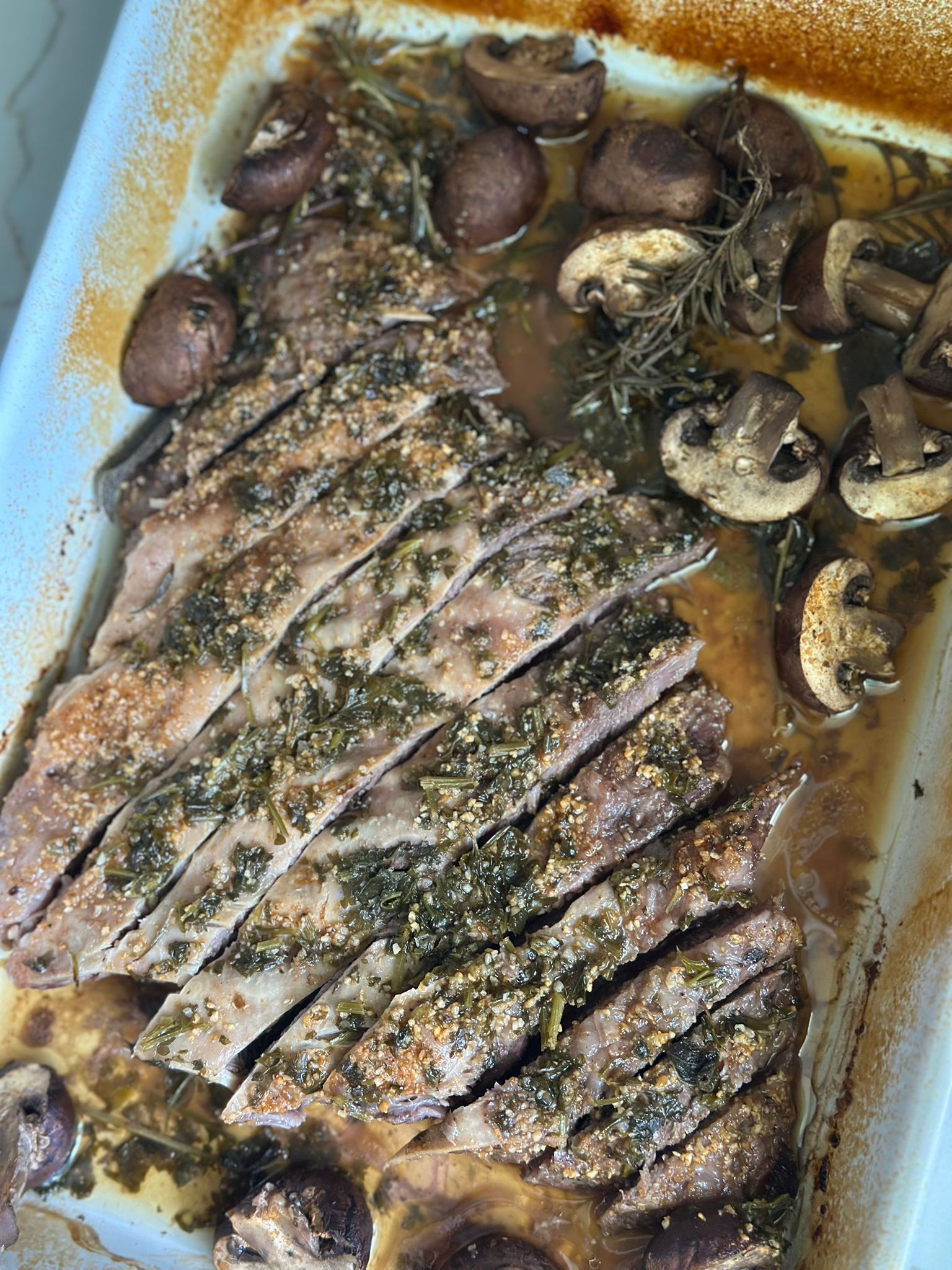 Aromatic Herbal Top of the Rib Roast with Mushrooms - CARNICERY
