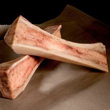 Cargar imagen en el visor de la galería, Beef Marrow Bones Canoe Style Cut - CARNICERY
